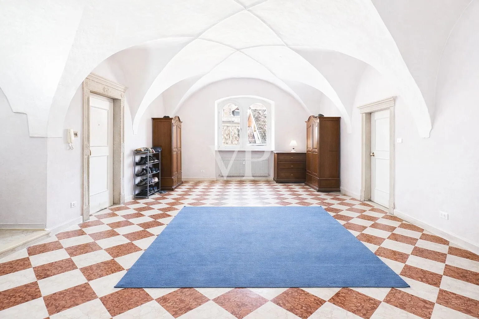 Geräumige Wohnung im Zentrum von Eppan