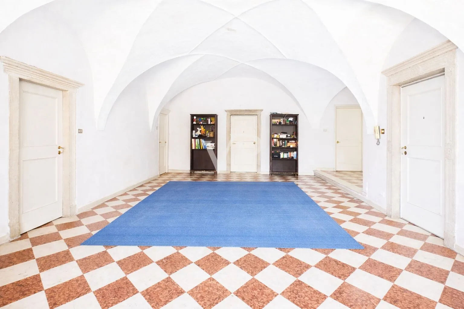 Geräumige Wohnung im Zentrum von Eppan