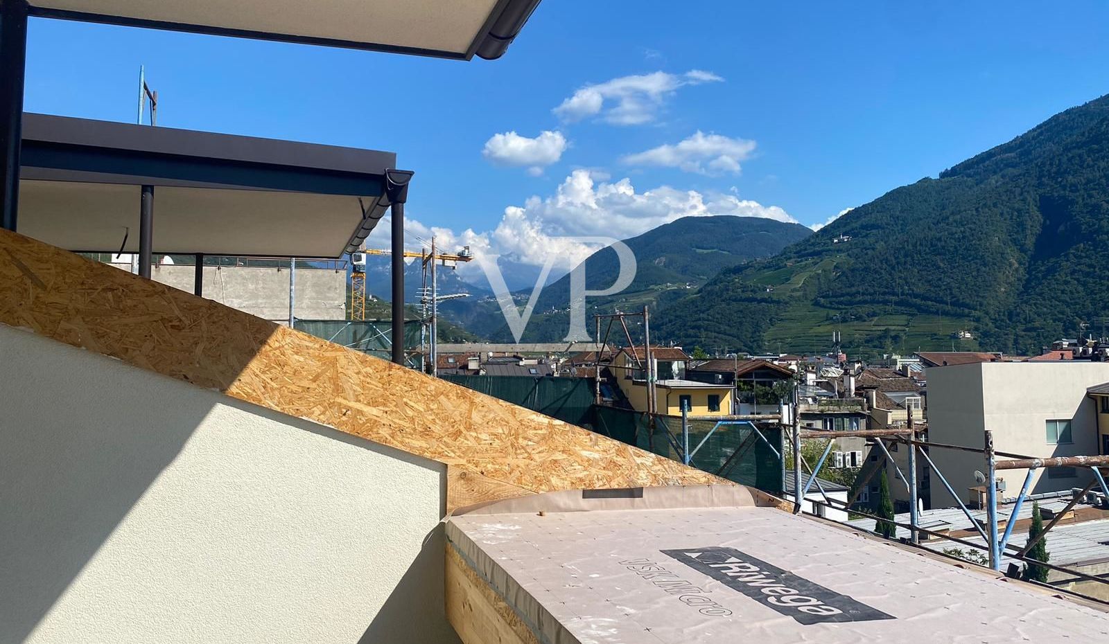 Premium Attikawohnung mit Panoramaaussicht im Herzen von Bozen