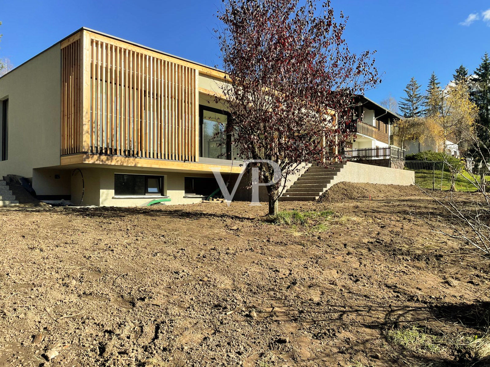 Chalet in stile alpino, direttamente sul campo da golf di Petersberg