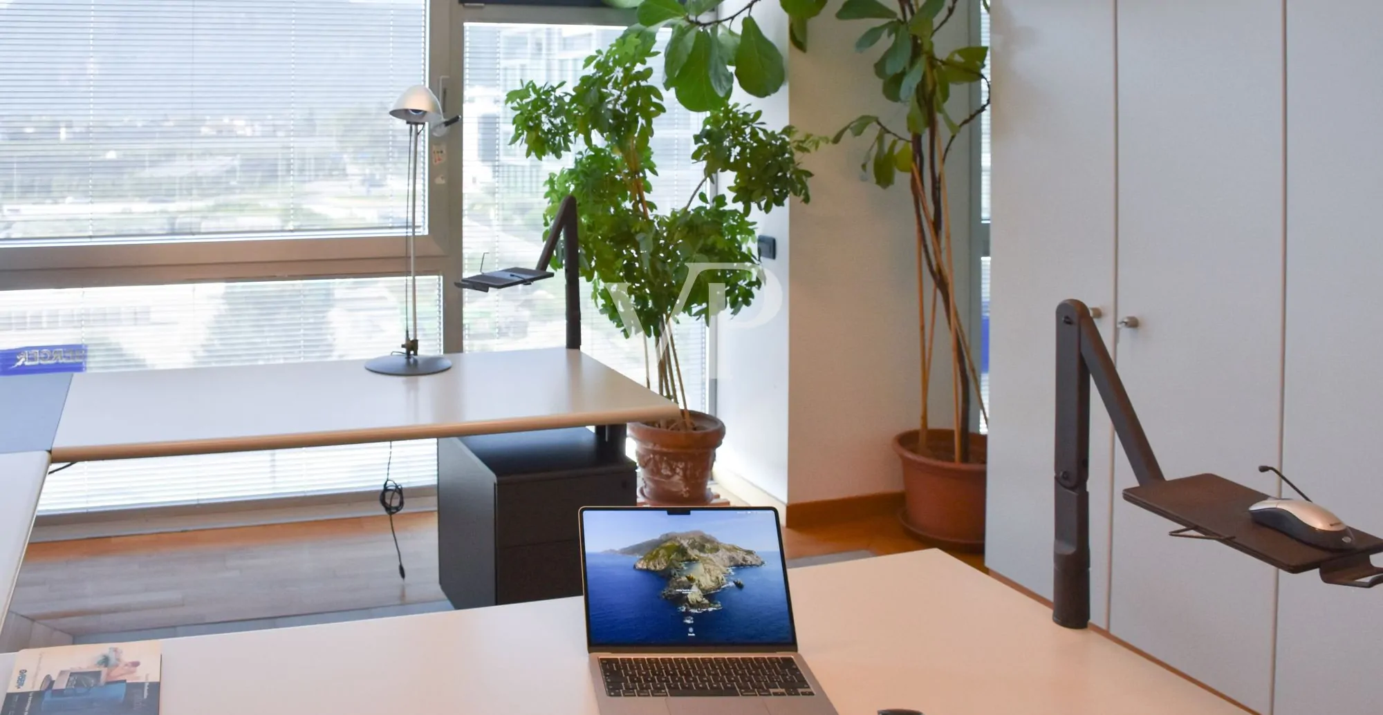 Uffici di prestigio con dotazioni tecnologiche all'avanguardia