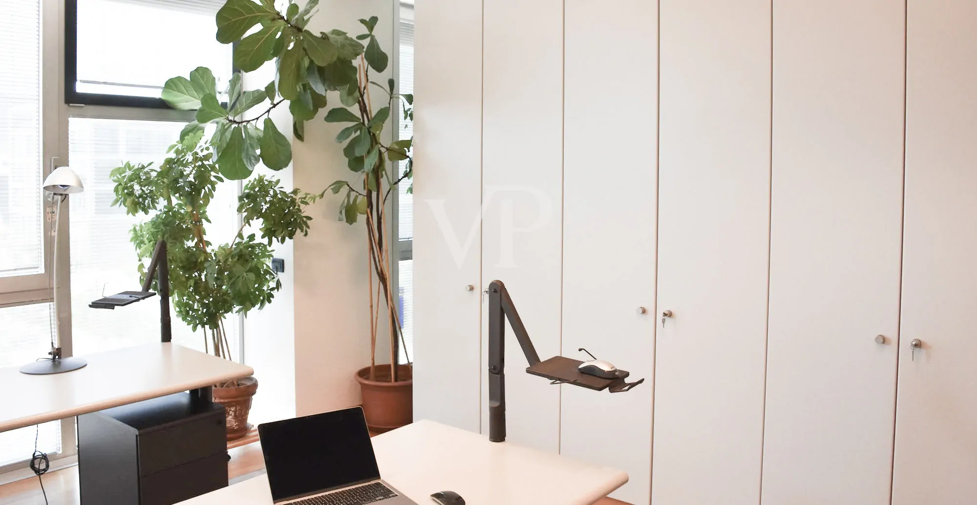 Repräsentative Büros mit modernster technischer Ausstattung