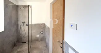 von_poll_real_estate_property_IT23415914_image_22