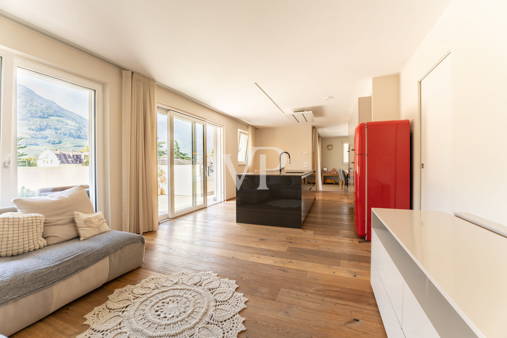 Modernes Apartment mit herrlichem Ausblick auf die Meraner Bergwelt