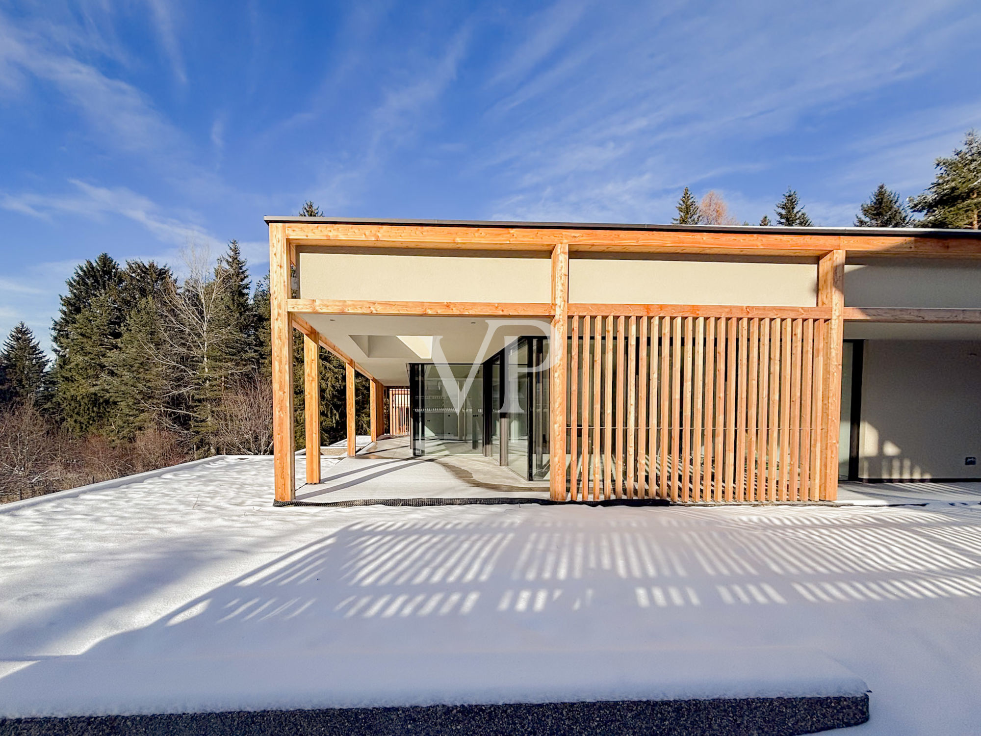 Chalet in stile alpino, direttamente sul campo da golf di Petersberg