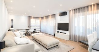 von_poll_real_estate_property_IT254151802_image_1