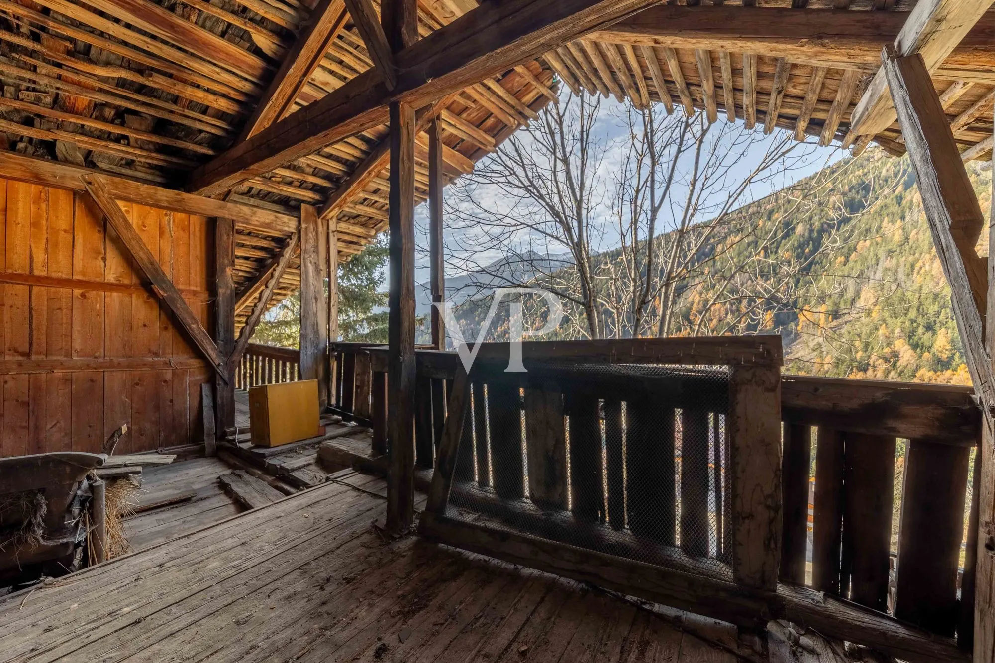 Idilio montañés en una ubicación panorámica: nueva construcción o renovación para la casa principal o de vacaciones de sus sueños