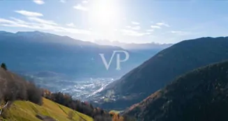 von_poll_real_estate_property_IT254921973_image_95