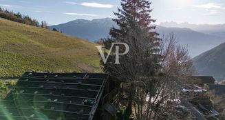 von_poll_real_estate_property_IT254921973_image_3