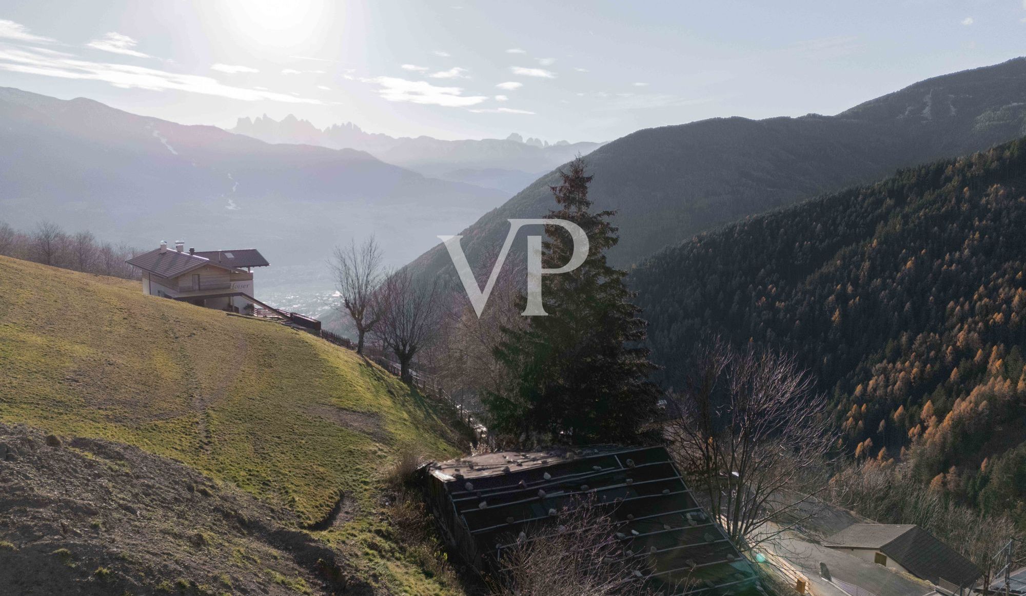 Une idylle montagnarde en situation panoramique : construction ou rénovation pour votre rêve de résidence principale ou de vacances