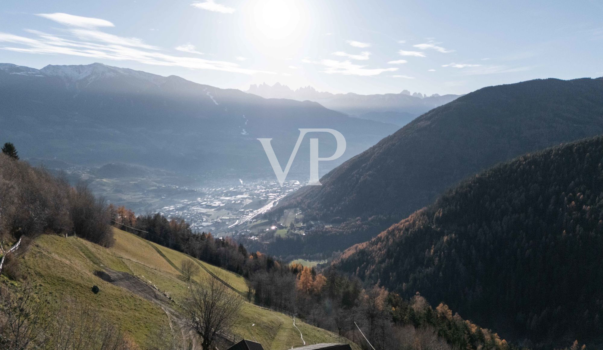 Une idylle montagnarde en situation panoramique : construction ou rénovation pour votre rêve de résidence principale ou de vacances