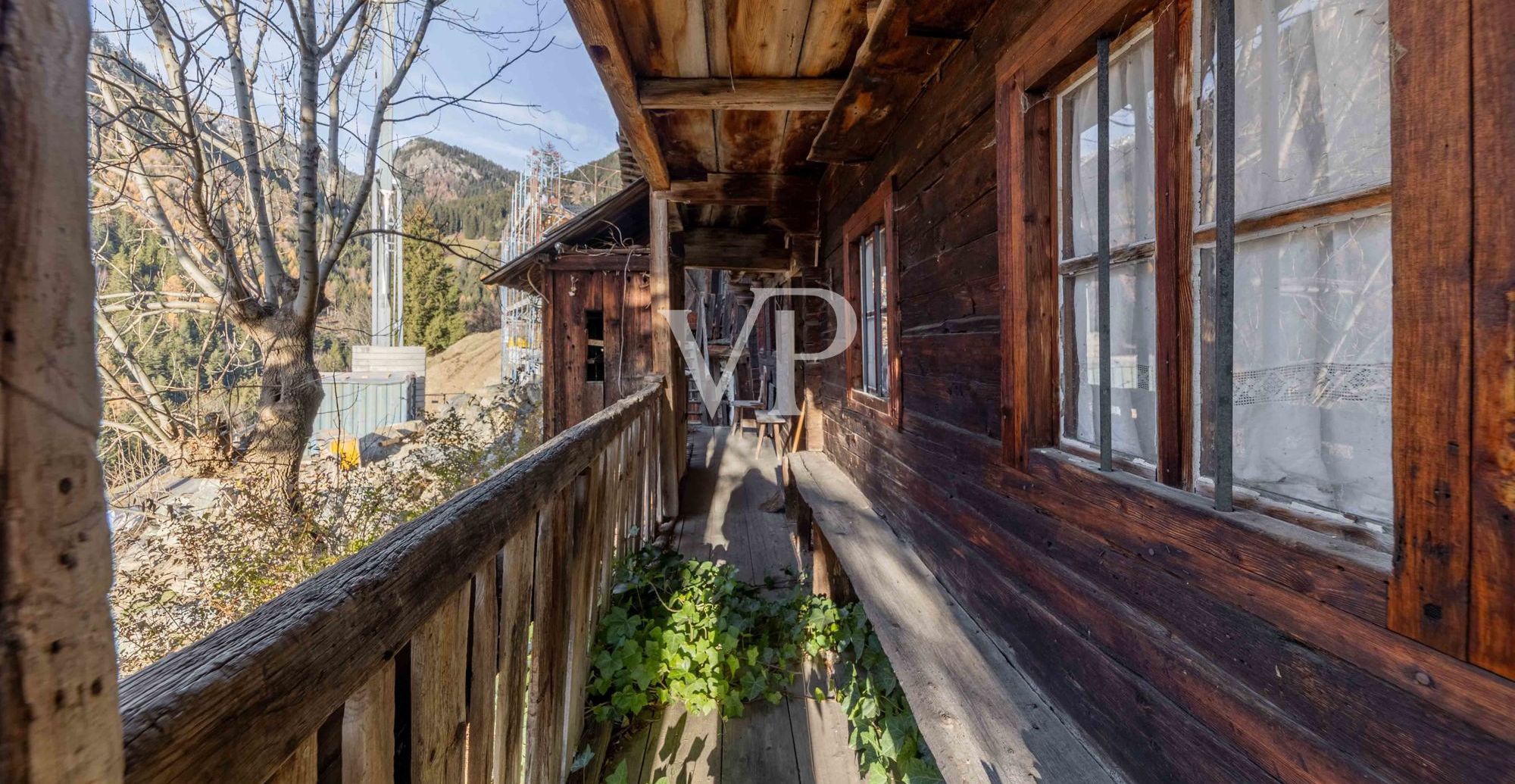 Une idylle montagnarde en situation panoramique : construction ou rénovation pour votre rêve de résidence principale ou de vacances