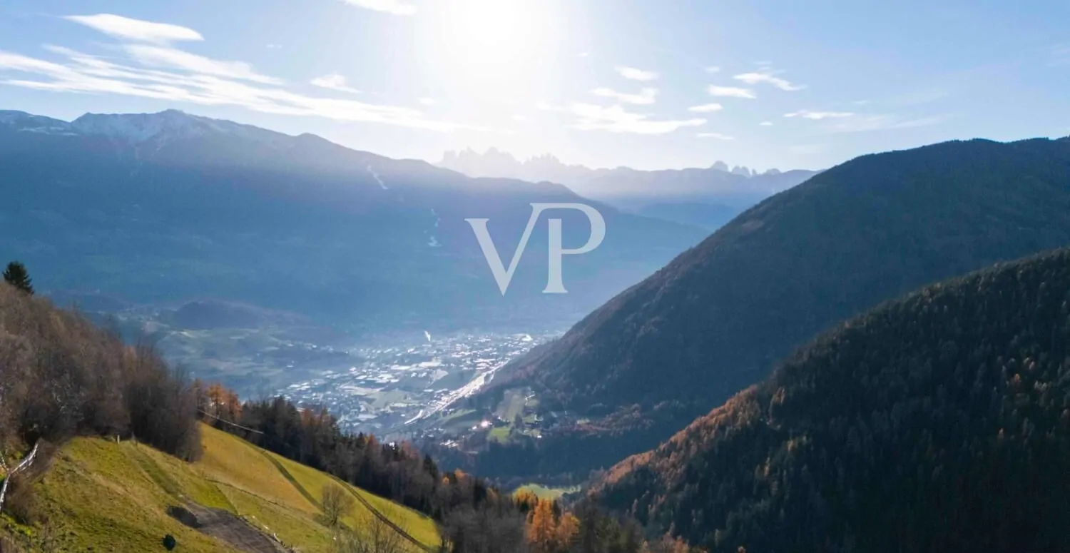 Idilio montañés en una ubicación panorámica: nueva construcción o renovación para la casa principal o de vacaciones de sus sueños