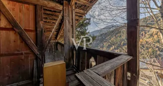 von_poll_real_estate_property_IT254921973_image_37