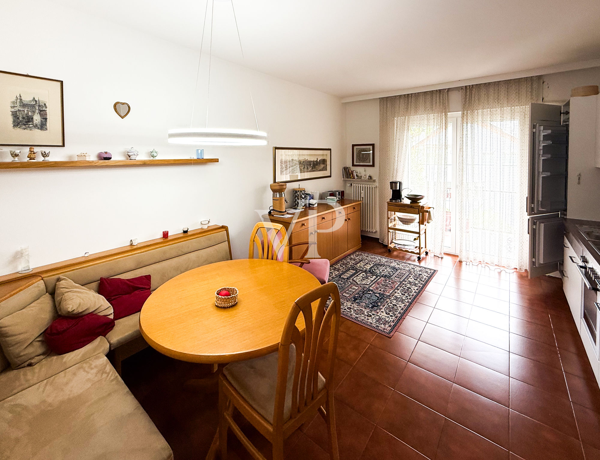 Geräumige Vier-Zimmer-Wohnung in exklusiver Lage in Gries