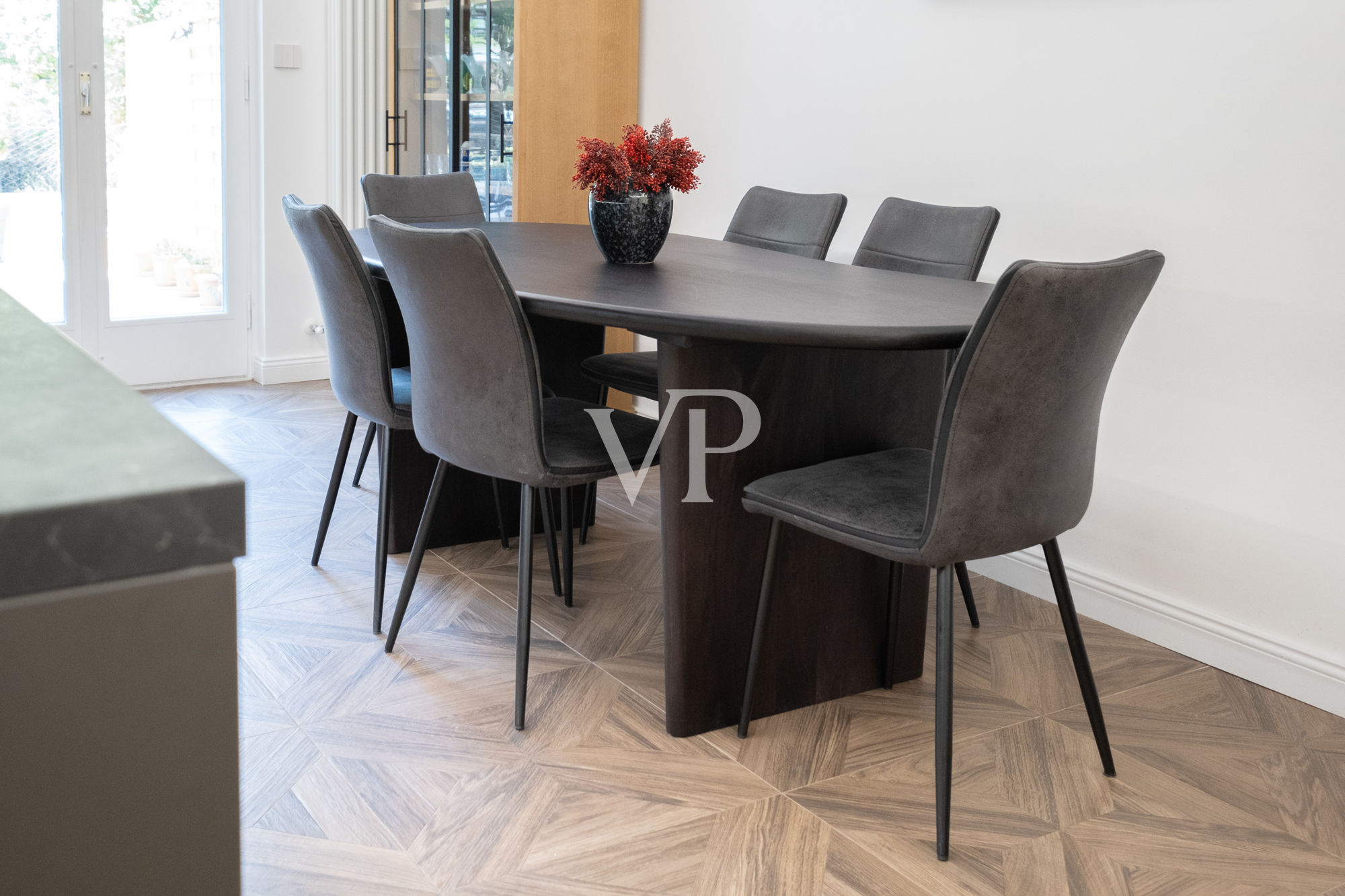 Exklusive und elegante Wohnung mit spektakulärer Terrasse in einer privilegierten Umgebung