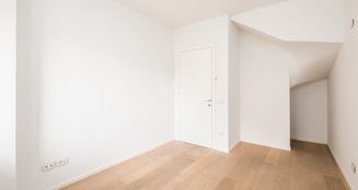 von_poll_real_estate_property_IT254152011_image_33