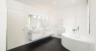 von_poll_real_estate_property_IT254152011_image_38