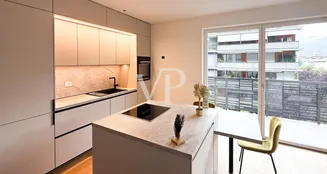 von_poll_real_estate_property_IT254152130_image_0