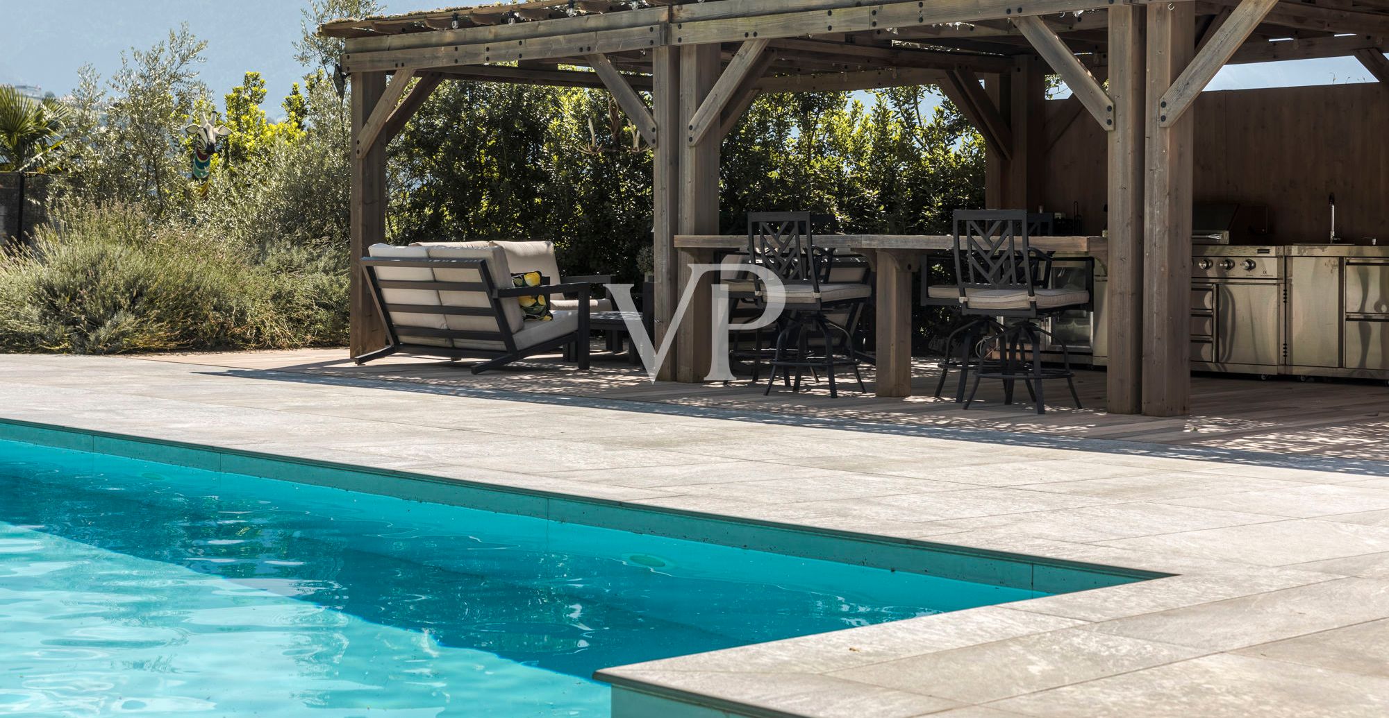 Villa con estilo de vida y vistas fascinantes