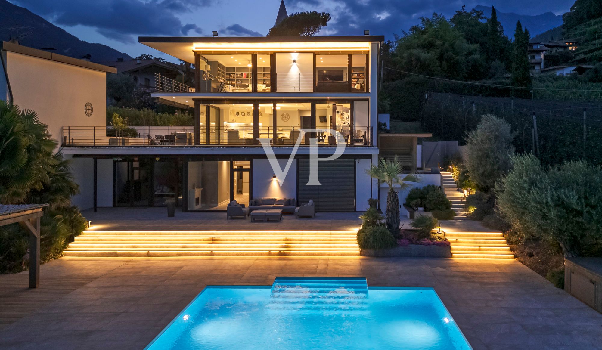Villa con estilo de vida y vistas fascinantes