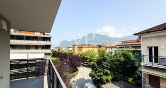 von_poll_real_estate_property_IT254152153_image_1
