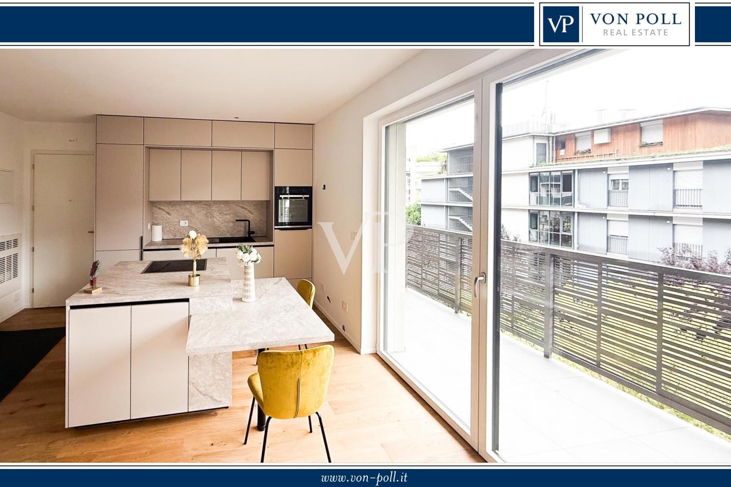 Moderne und helle Wohnung mit Terrasse