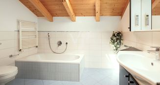 von_poll_real_estate_property_IT252942162_image_17