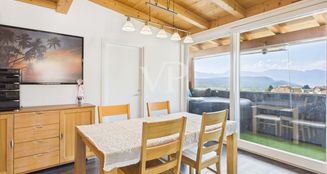 von_poll_real_estate_property_IT252942162_image_6