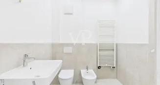 von_poll_real_estate_property_IT252942177_image_15