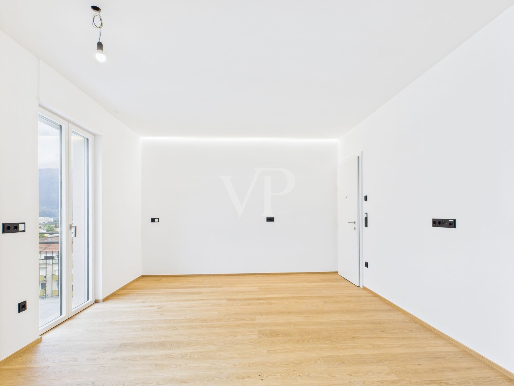 Étage en attique avec vue - Appartement de trois pièces récemment rénové à deux pas de la Piazza Gries