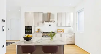 von_poll_real_estate_property_IT252942177_image_3