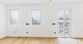 von_poll_real_estate_property_IT252942177_image_9