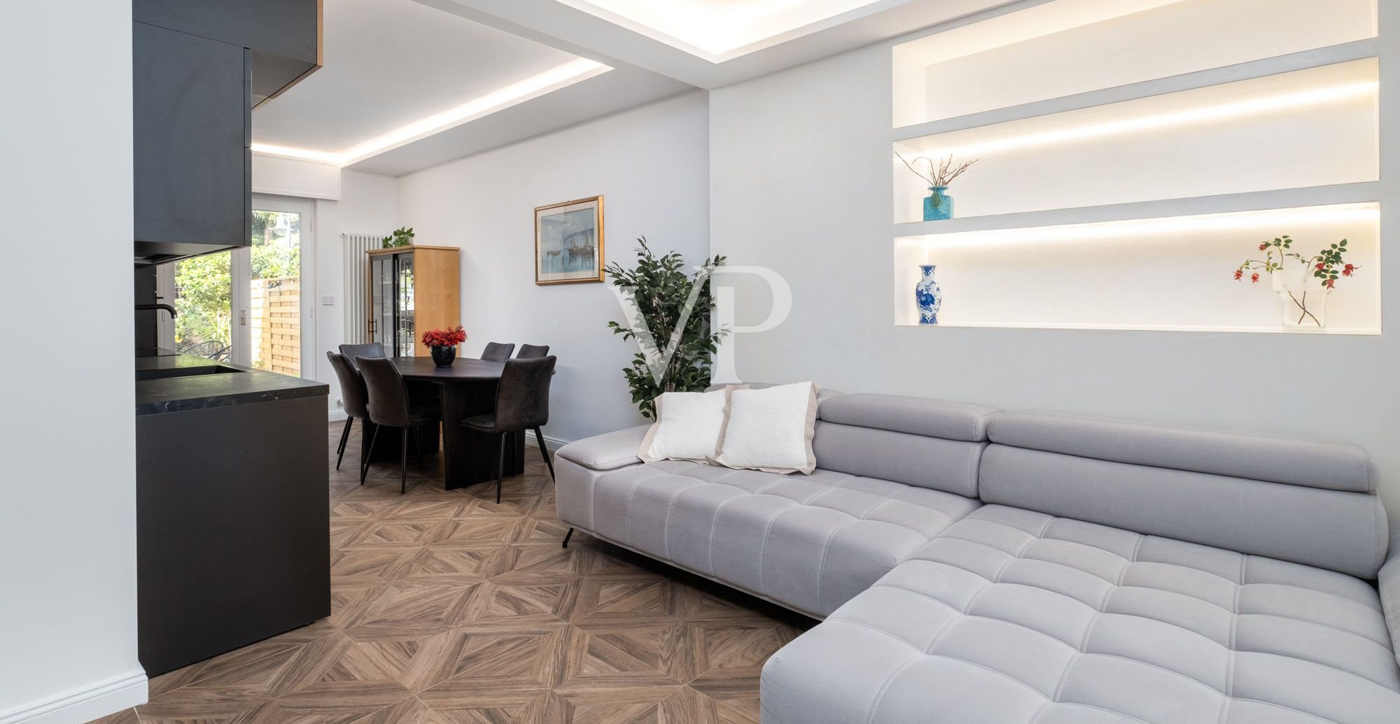 Exklusive und elegante Wohnung mit spektakulärer Terrasse in einer privilegierten Umgebung