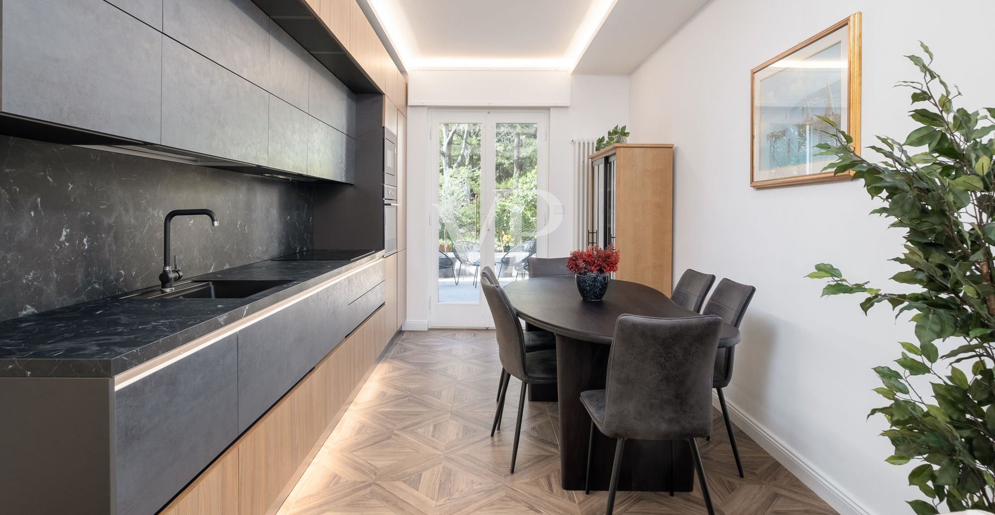 Exklusive und elegante Wohnung mit spektakulärer Terrasse in einer privilegierten Umgebung