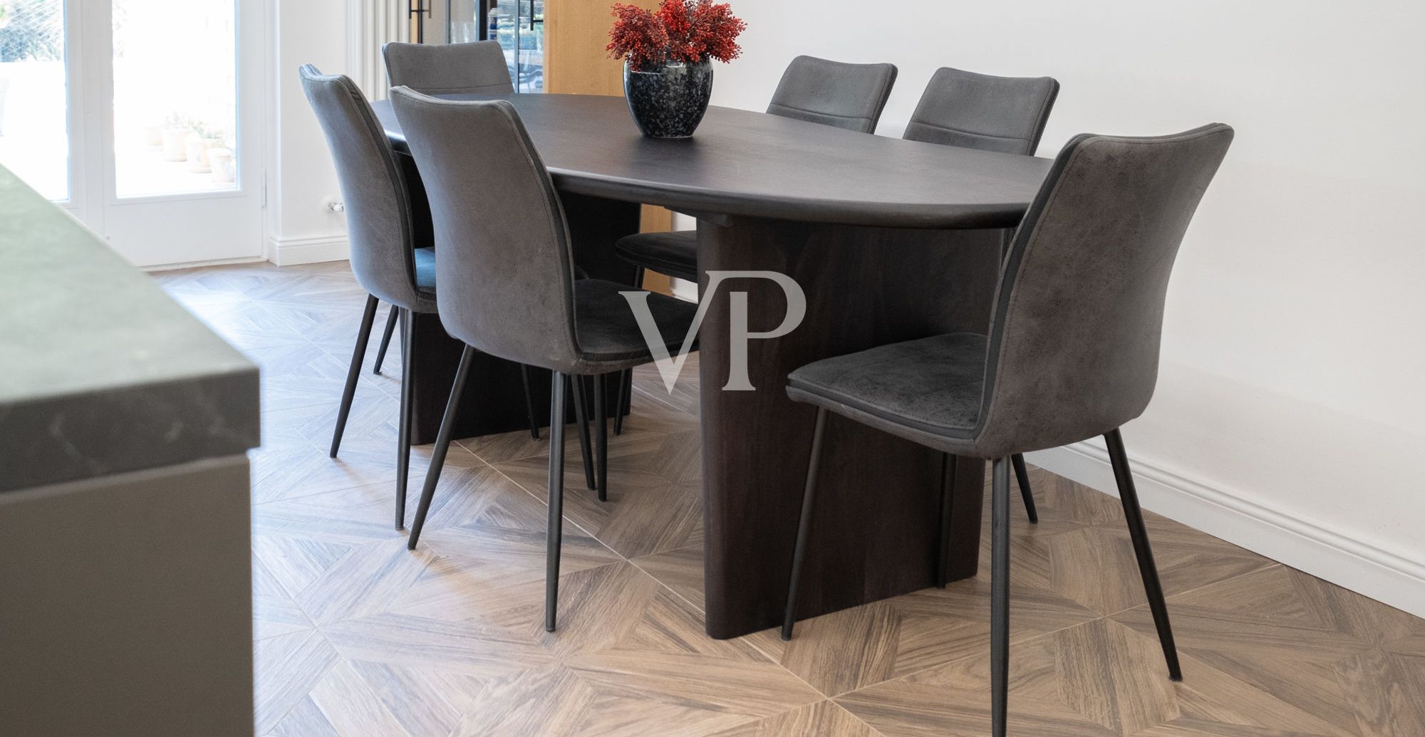 Exklusive und elegante Wohnung mit spektakulärer Terrasse in einer privilegierten Umgebung