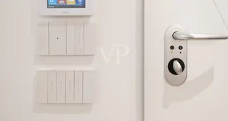 von_poll_real_estate_property_IT252942178_image_16