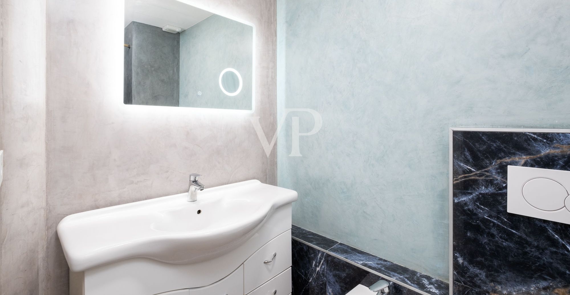 Exklusive und elegante Wohnung mit spektakulärer Terrasse in einer privilegierten Umgebung