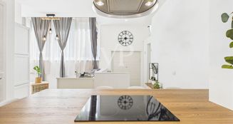 von_poll_real_estate_property_IT254152182_image_12