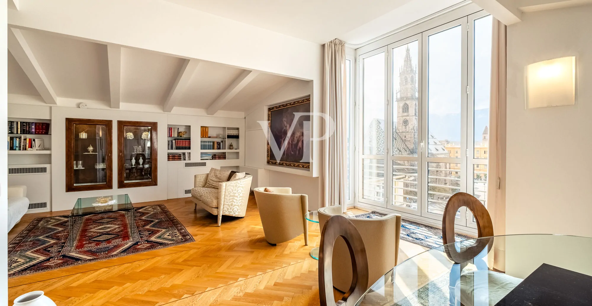 Exclusivo ático en la plaza Walther