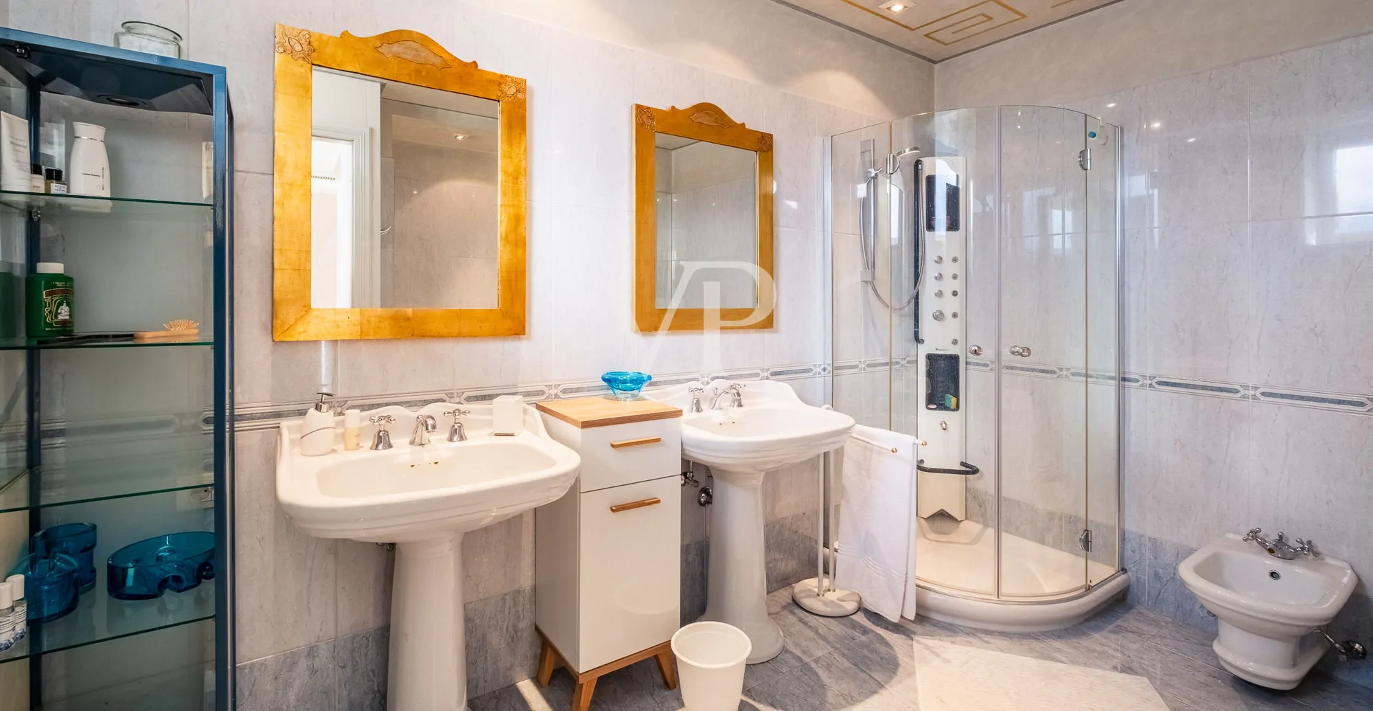 Exclusivo ático en la plaza Walther