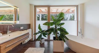 von_poll_real_estate_property_IT252942282_image_9