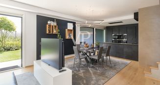 von_poll_real_estate_property_IT254152305_image_4