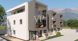 von_poll_real_estate_property_IT254152299_image_4