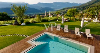 von_poll_real_estate_property_IT254152310_image_2