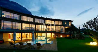 von_poll_real_estate_property_IT254152310_image_38