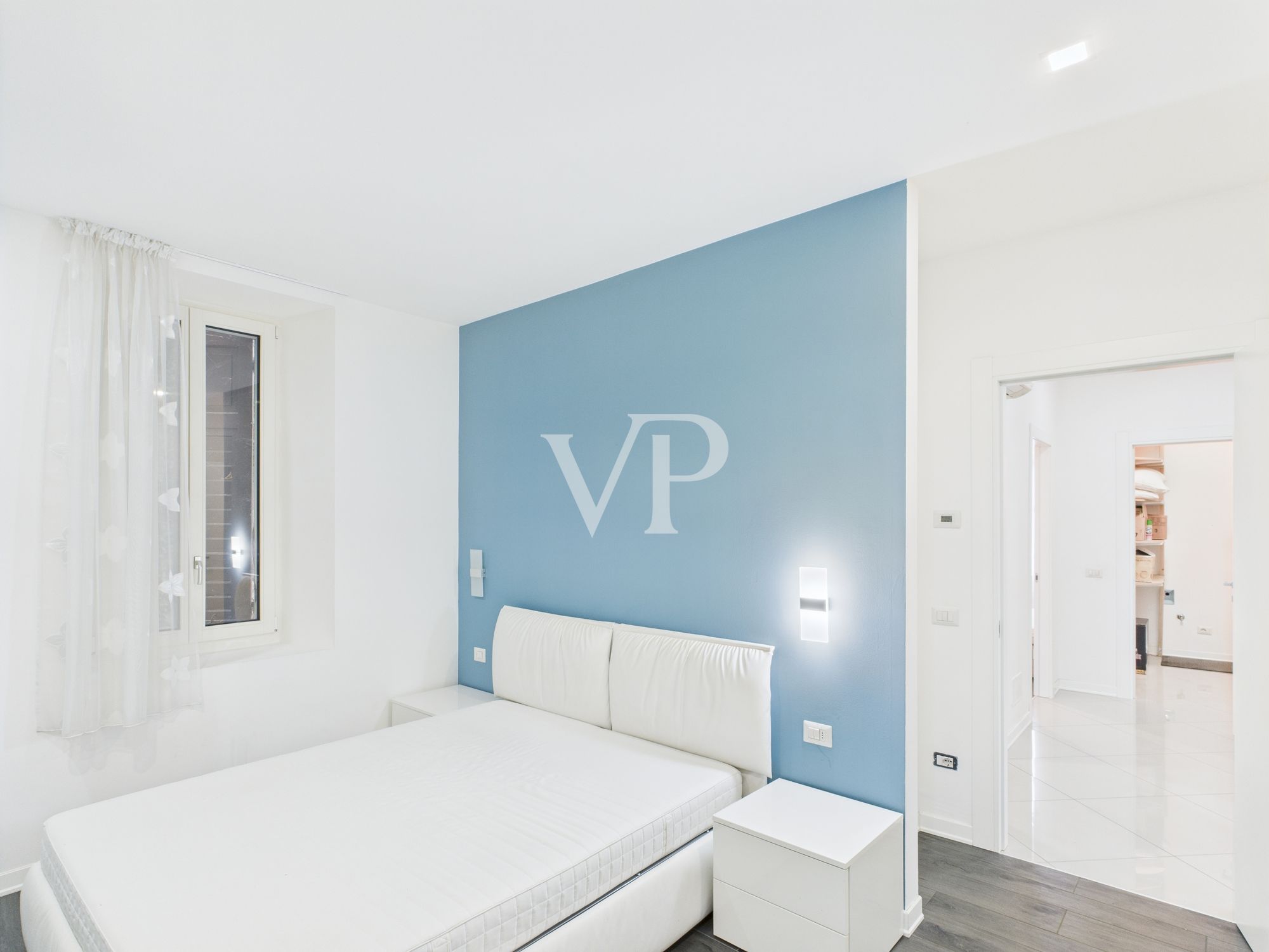 Renovated Three Bedroom Apartment with Large Spaces and Modern Amenities - Capodazzo