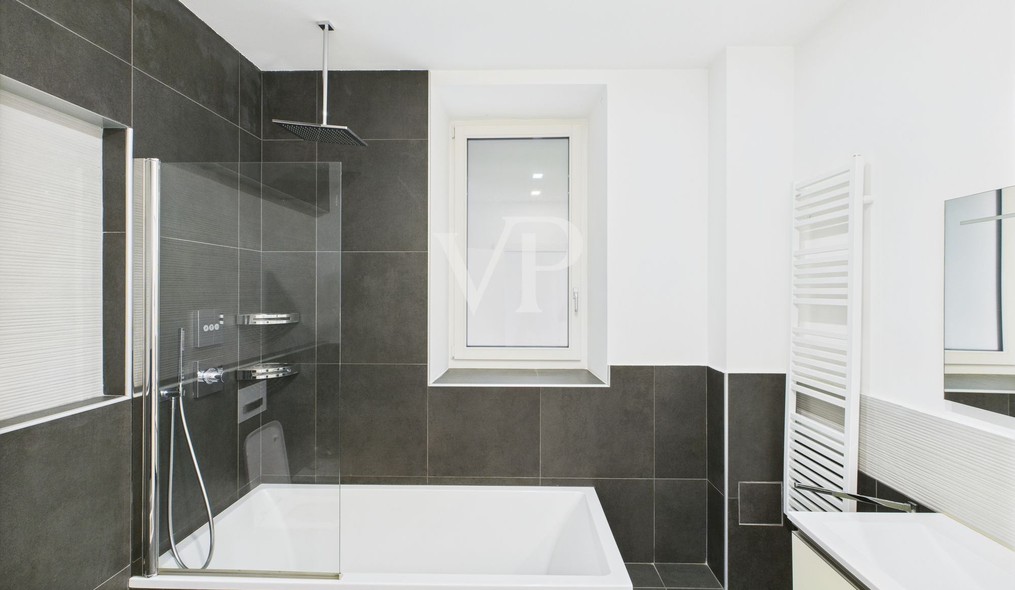 Renovierte Dreizimmerwohnung mit großen Räumen und modernem Komfort - Atzwang