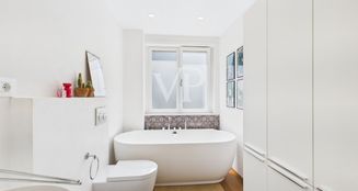von_poll_real_estate_property_IT254152334_image_16