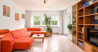 von_poll_real_estate_property_IT254152389_image_1